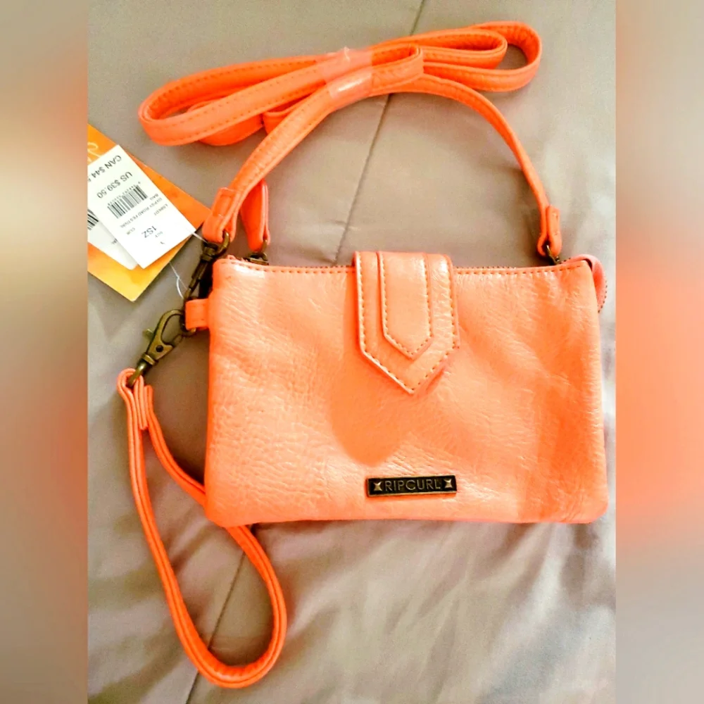 RIPCURL Handbag - Picture 1 of 9